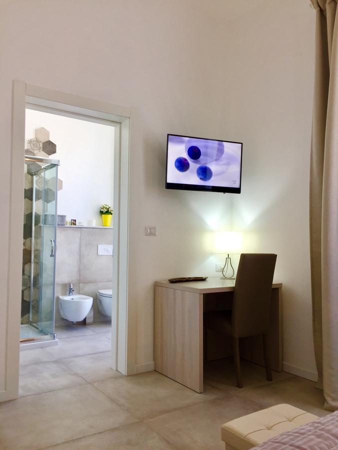 Bed and Breakfast Angioy 18 Сассари Экстерьер фото