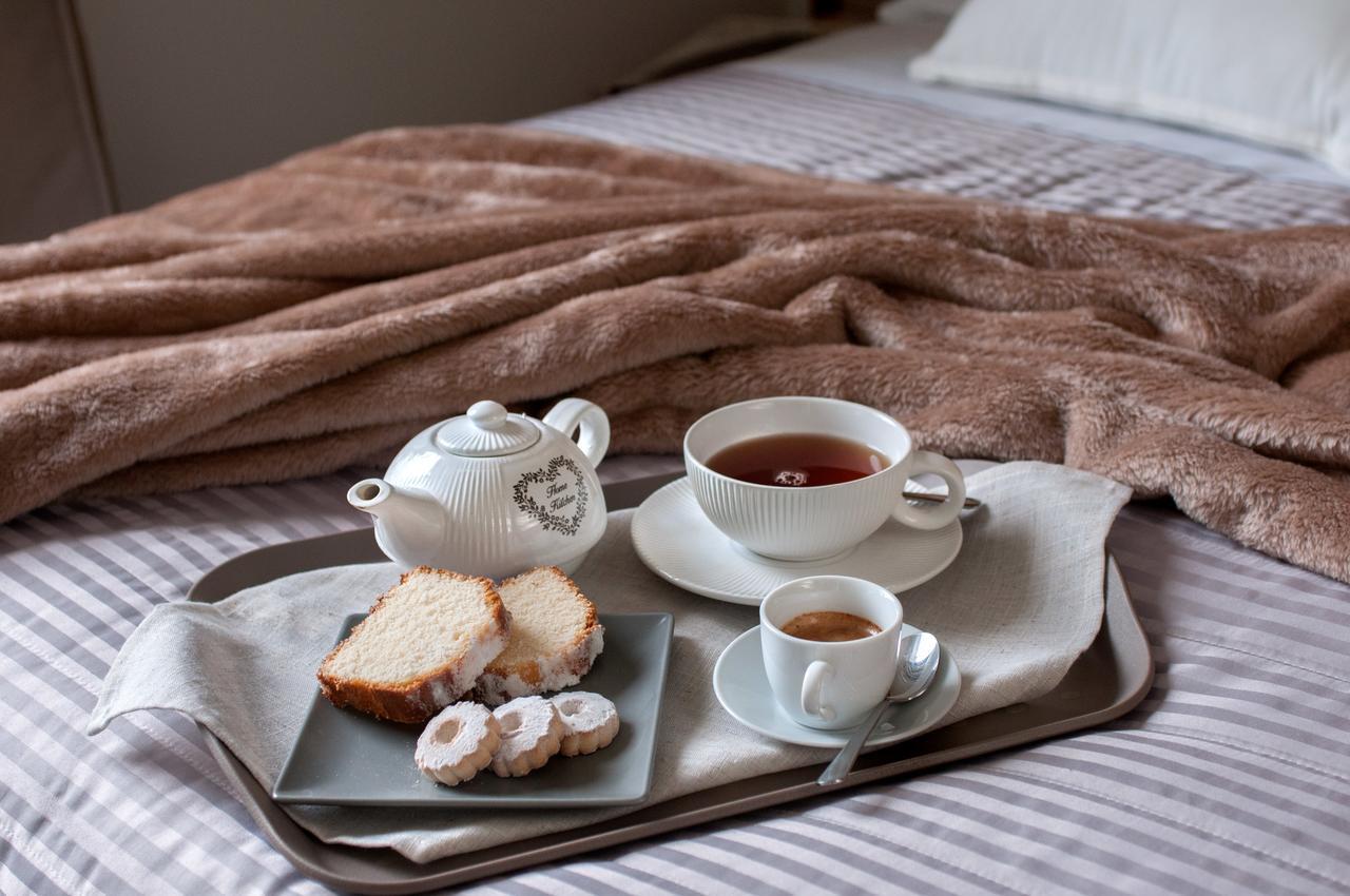 Bed and Breakfast Angioy 18 Сассари Экстерьер фото